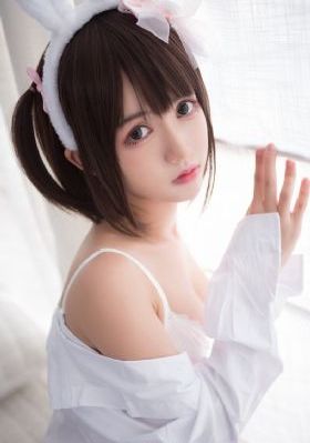 小资女孩向前冲_4K完整在线观看